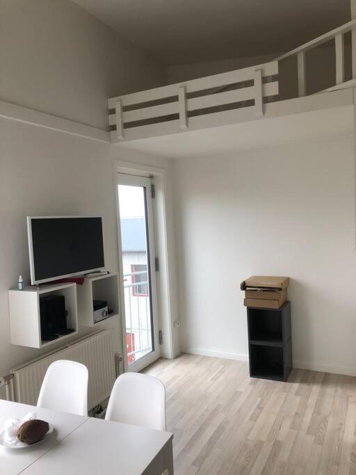 Ruba Apartments - Downtown - Marina - Old Town - Torshavn Ngoại thất bức ảnh